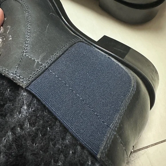 Auth Chanel Black Navy Blue Tweed Boots Socks Boots 39 Women - Picture 11 of 16